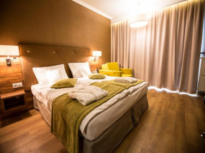  Mineral Hotel Malinowy Raj  Гмина Солец-Здруй